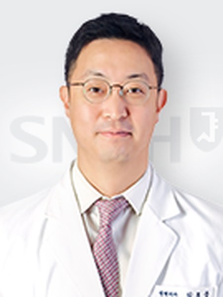 위원장 김호중